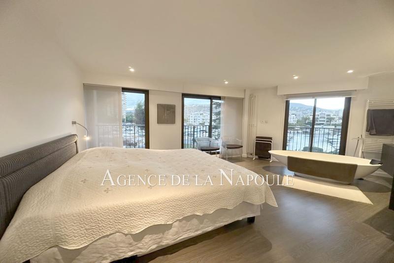 Appartement - 121 m² - 4 pièces