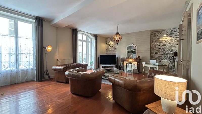 Appartement - 198 m² - 5 pièces