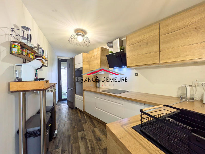 Maison - 108 m² - 5 pièces