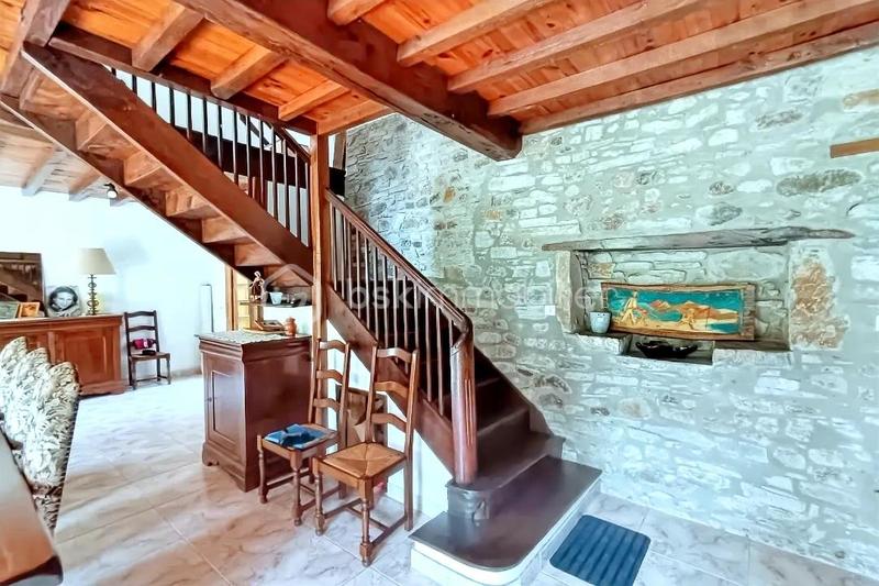 Maison de campagne - 160 m² - 5 pièces