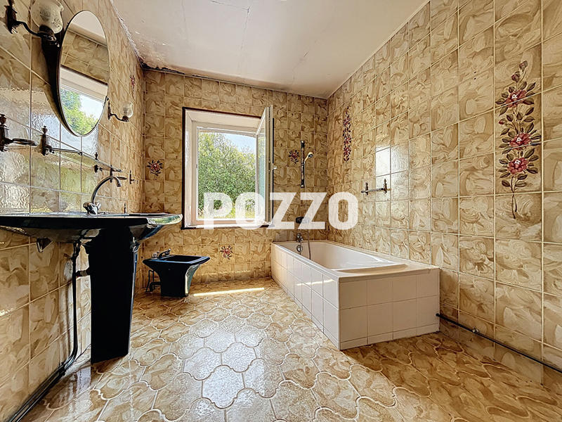 Maison - 160 m² - 7 pièces