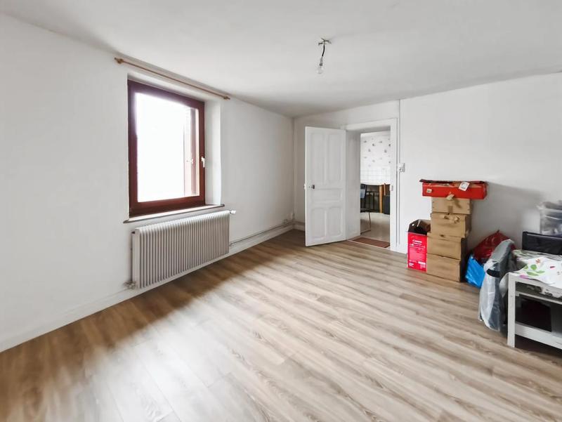 Maison - 306 m² - 11 pièces