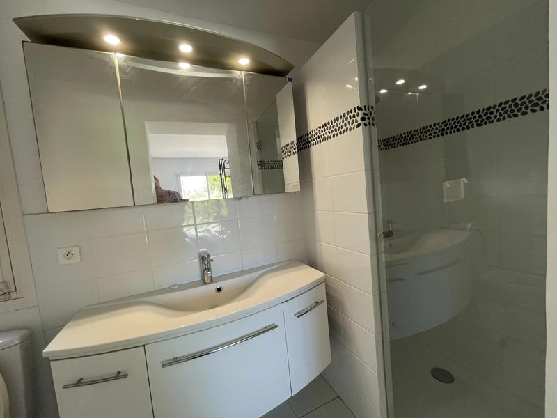 Villa - 96 m² - 3 pièces