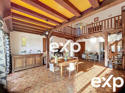 Maison - 158 m² - 6 pièces