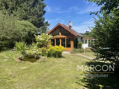 Maison - 208 m² - 7 pièces