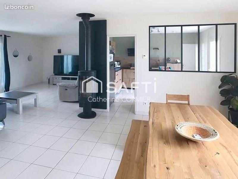 Maison - 140 m² - 5 pièces