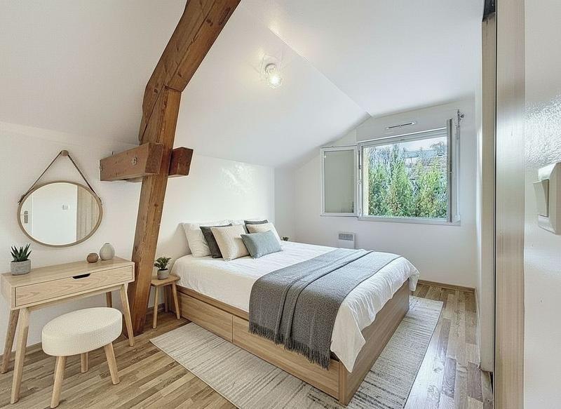 Maison - 80 m² - 4 pièces