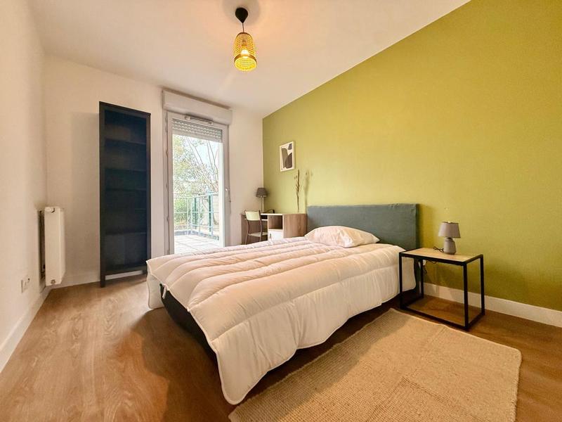 Appartement - 81 m² - 2 pièces