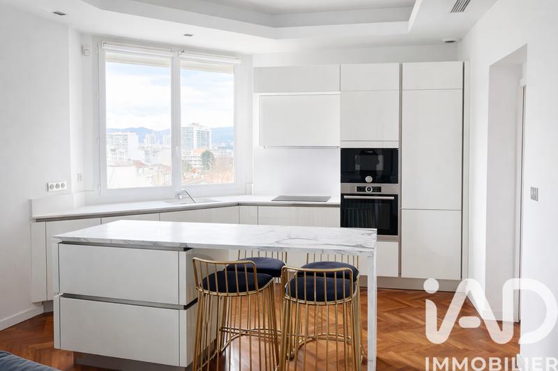 Appartement - 72 m² - 4 pièces