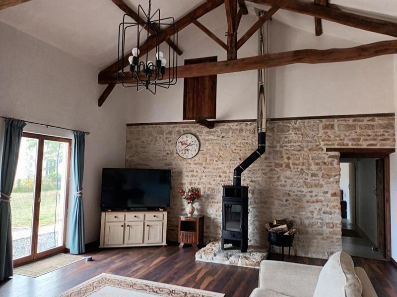 Maison - 234 m² - 5 pièces