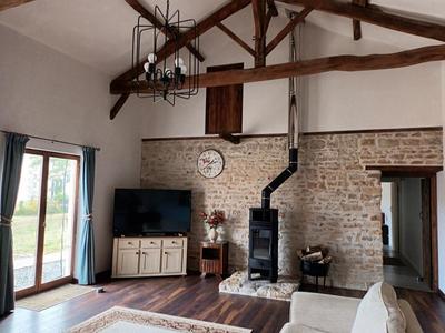 Maison - 234 m² - 5 pièces