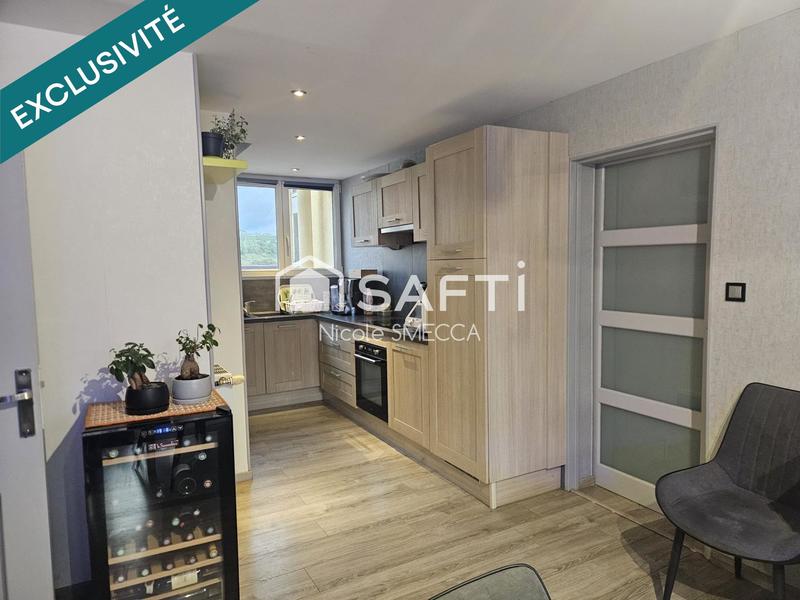 Appartement - 88 m² - 5 pièces