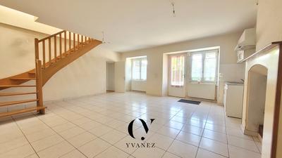 Maison - 80 m² - 4 pièces