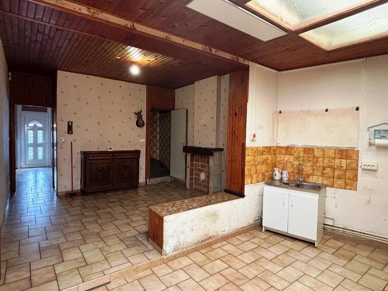 Maison - 80 m² - 5 pièces