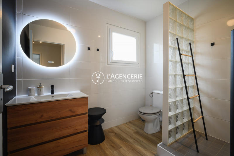 Maison - 87 m² - 4 pièces