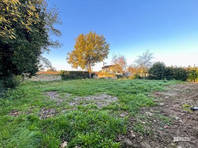 Terrain - 921 m²