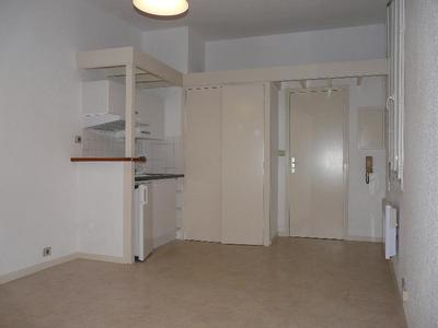 Studio - 23 m² - 1 pièce