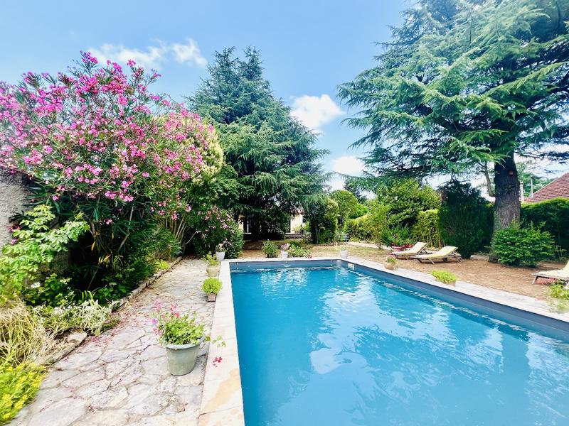 Maison - 155 m² - 6 pièces