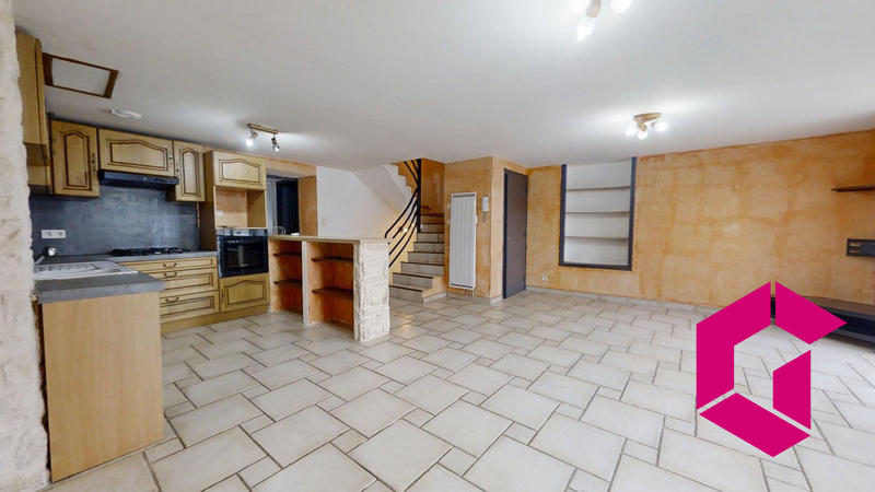 Maison - 98 m² - 4 pièces