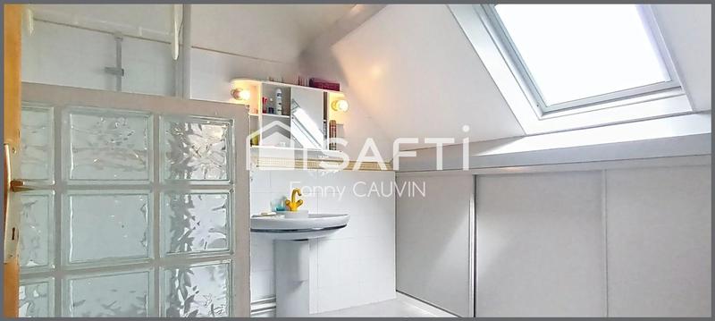 Maison - 180 m² - 9 pièces