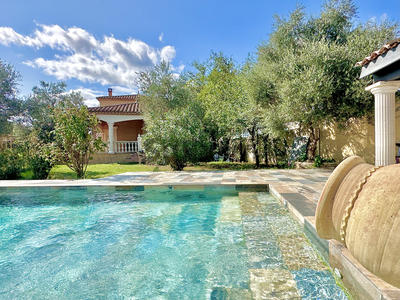 Villa - 141 m² - 6 pièces