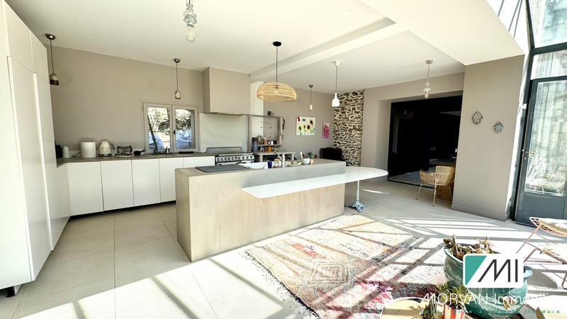 Maison - 190 m² - 7 pièces