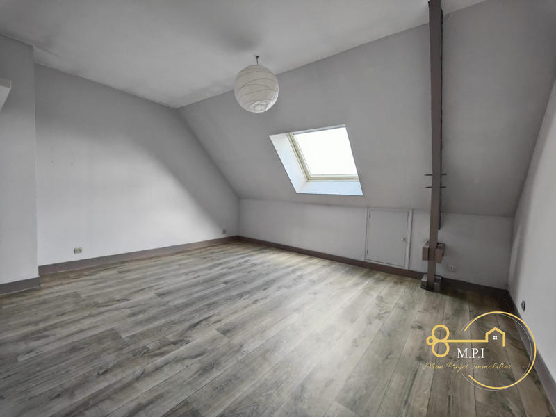 Maison traditionnelle - 132 m² - 7 pièces