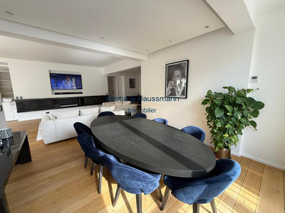 Appartement - 180 m² - 5 pièces