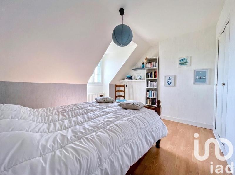 Maison - 168 m² - 8 pièces