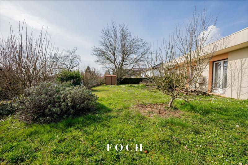 Maison - 121 m² - 6 pièces