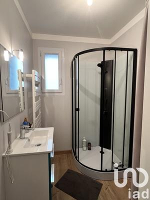 Maison - 99 m² - 6 pièces