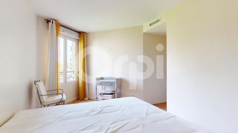 Appartement - 77 m² - 3 pièces