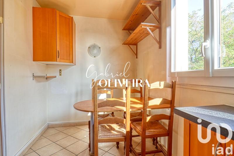 Appartement - 98 m² - 5 pièces