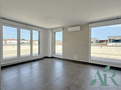 Appartement - 81 m² - 4 pièces