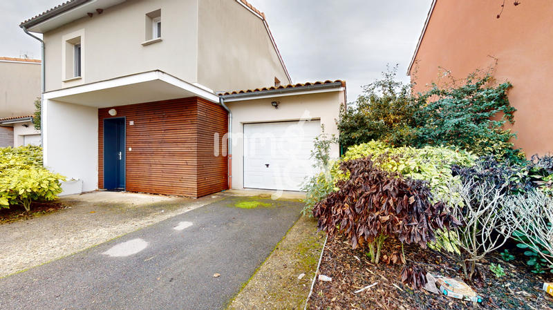 Maison - 82 m² - 4 pièces