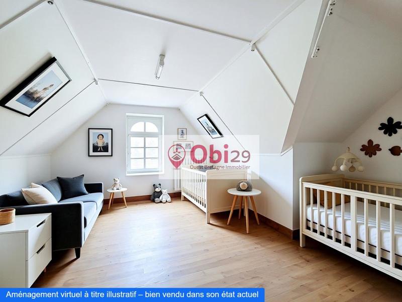 Maison - 139 m² - 11 pièces