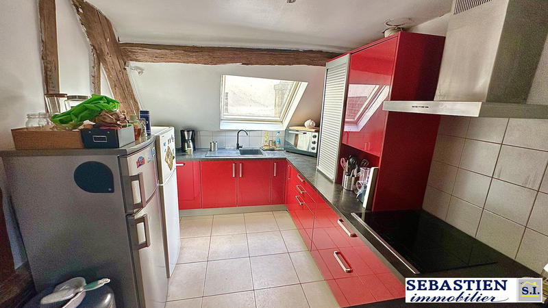 Appartement - 144 m² - 6 pièces