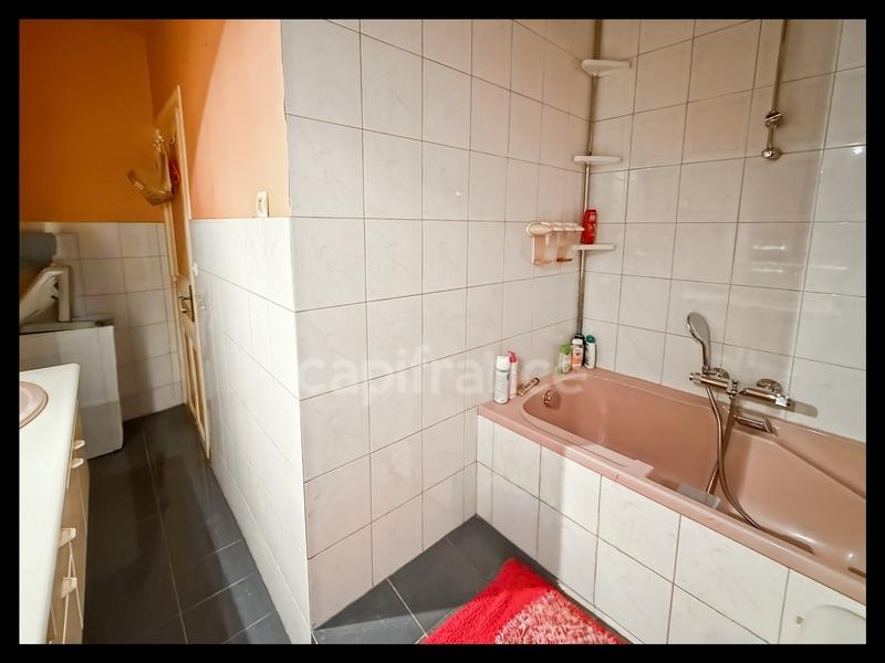 Appartement - 84 m² - 3 pièces