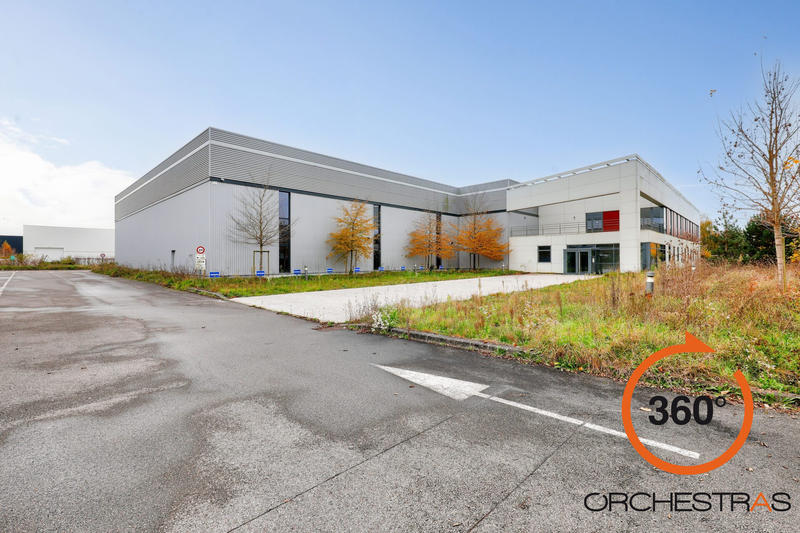 Entrepôt - 3 300 m²