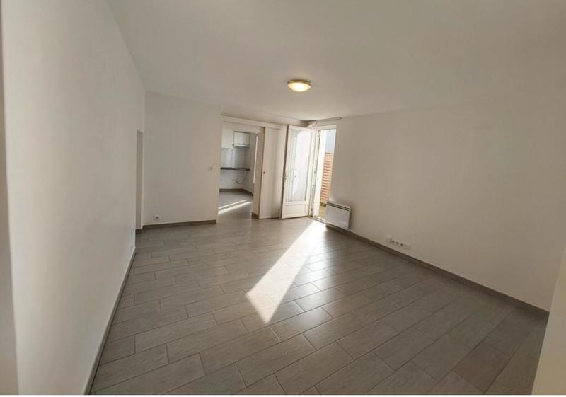 Studio - 32 m² - 1 pièce