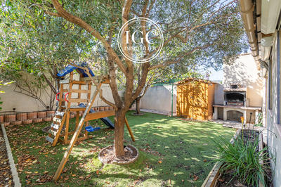 Maison - 102 m² - 4 pièces