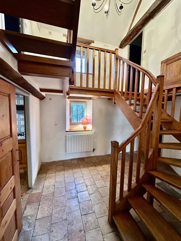 Villa - 186 m² - 9 pièces