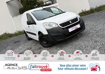 Peugeot Partner 1.6 Bluehdi 100Cv 141000km 1°main*Habillage Bois*Séparation de cabine*Double portes arrière*Ct Révision Kit Distribution Entretien Ok*Véhicule Sous Garantie*100 Points Contrôles*Carte Grise Moitié prix (Véhicule plus 10 ans)*Climatisation*