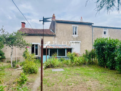 Maison - 90 m² - 3 pièces