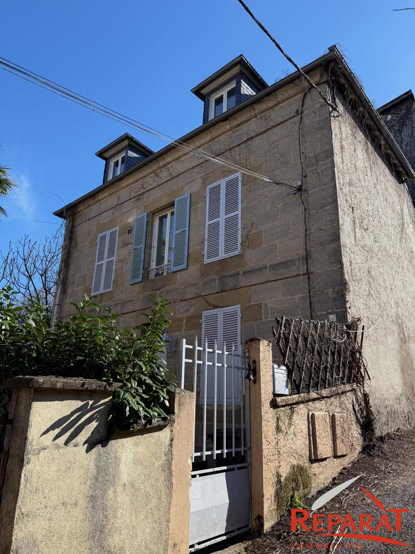 Maison - 135 m² - 6 pièces