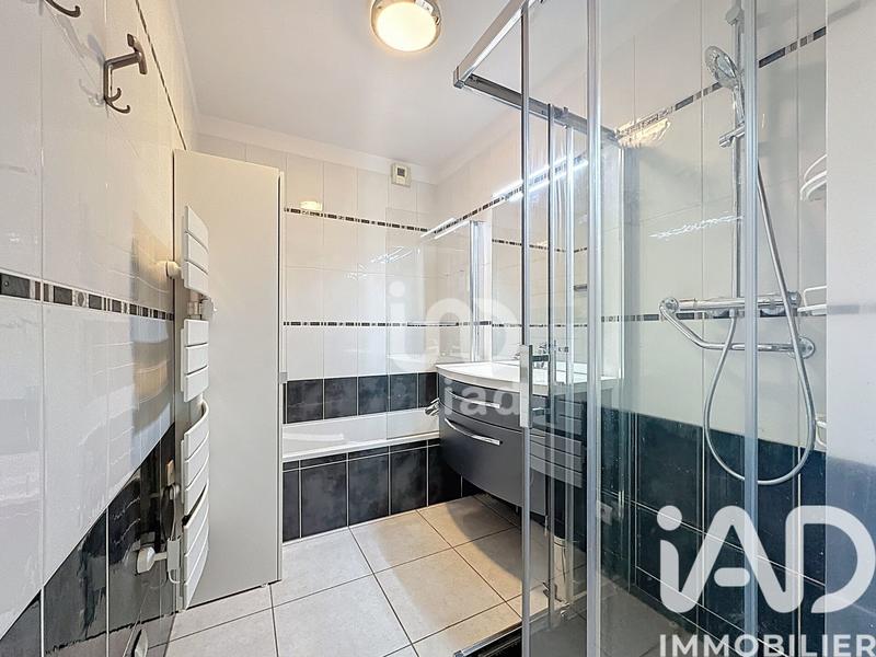 Appartement - 100 m² - 4 pièces