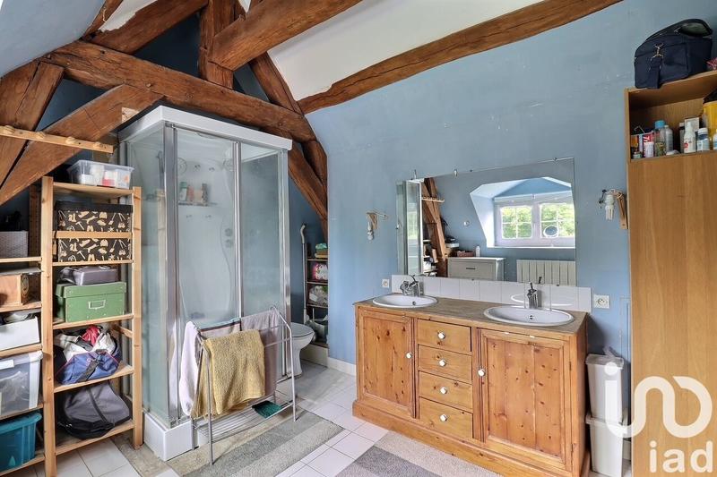 Maison - 260 m² - 7 pièces