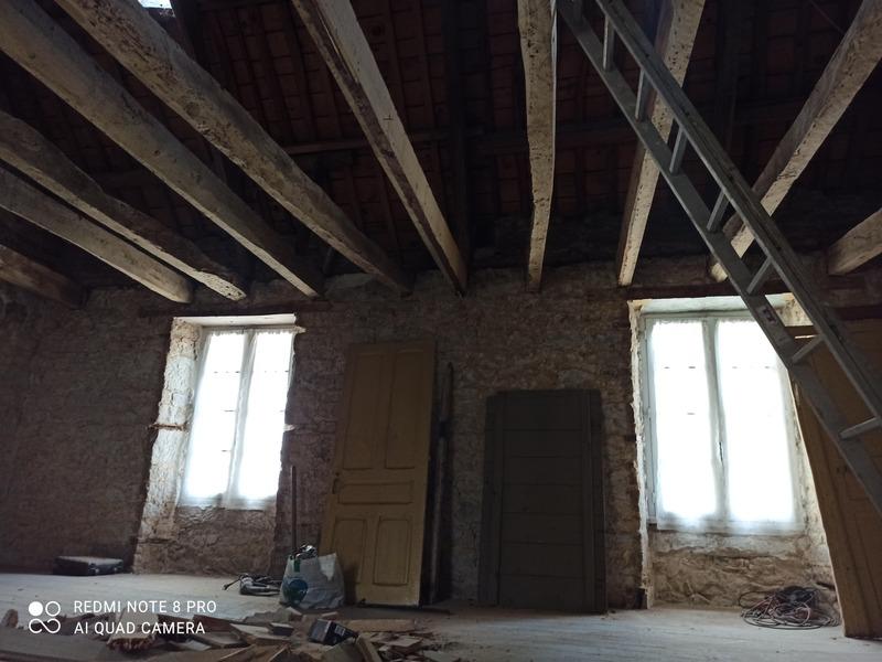 Maison en pierre - 80 m² - 3 pièces