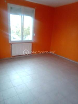 Maison - 100 m² - 6 pièces