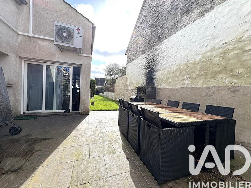 Maison - 143 m² - 5 pièces